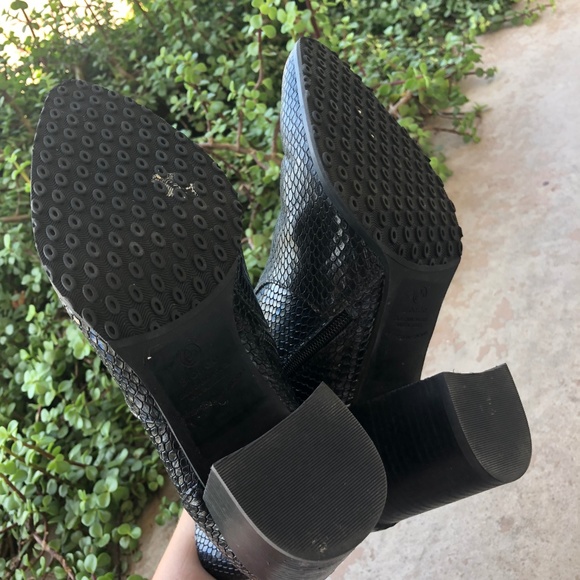 tania waterproof bootie